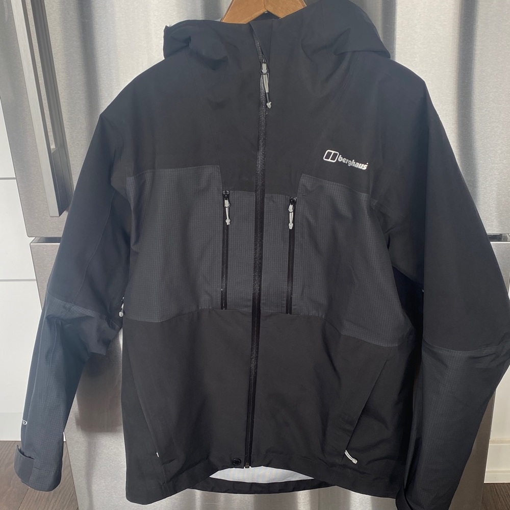 Berghaus Ridgemaster 3-layer Goretex Shell Jacket - Medium